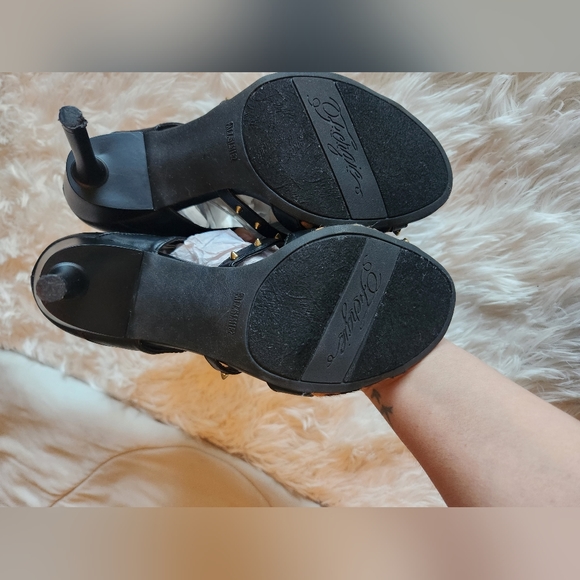 FERGIE WOMEN'S DECOY DRESS ZIP FRONT OPEN TOE ANIMAL PRINT GOLD STUDS SZ 7.5 - Picture 7 of 8